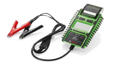 Nouveau testeur de batteries Bosch BAT 115 : rapide et efficace pour batteries 6V et 12V 