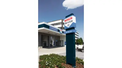 Bosch Car Service célèbre un siècle d’expertise et de service et fait rimer tradition et innovation 