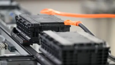 Bosch Ventures renforce son engagement pour les technologies propres et annonce deux investissements dans le recyclage des batteries